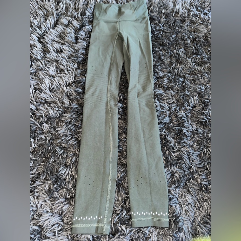 Lululemon Olive Leggings